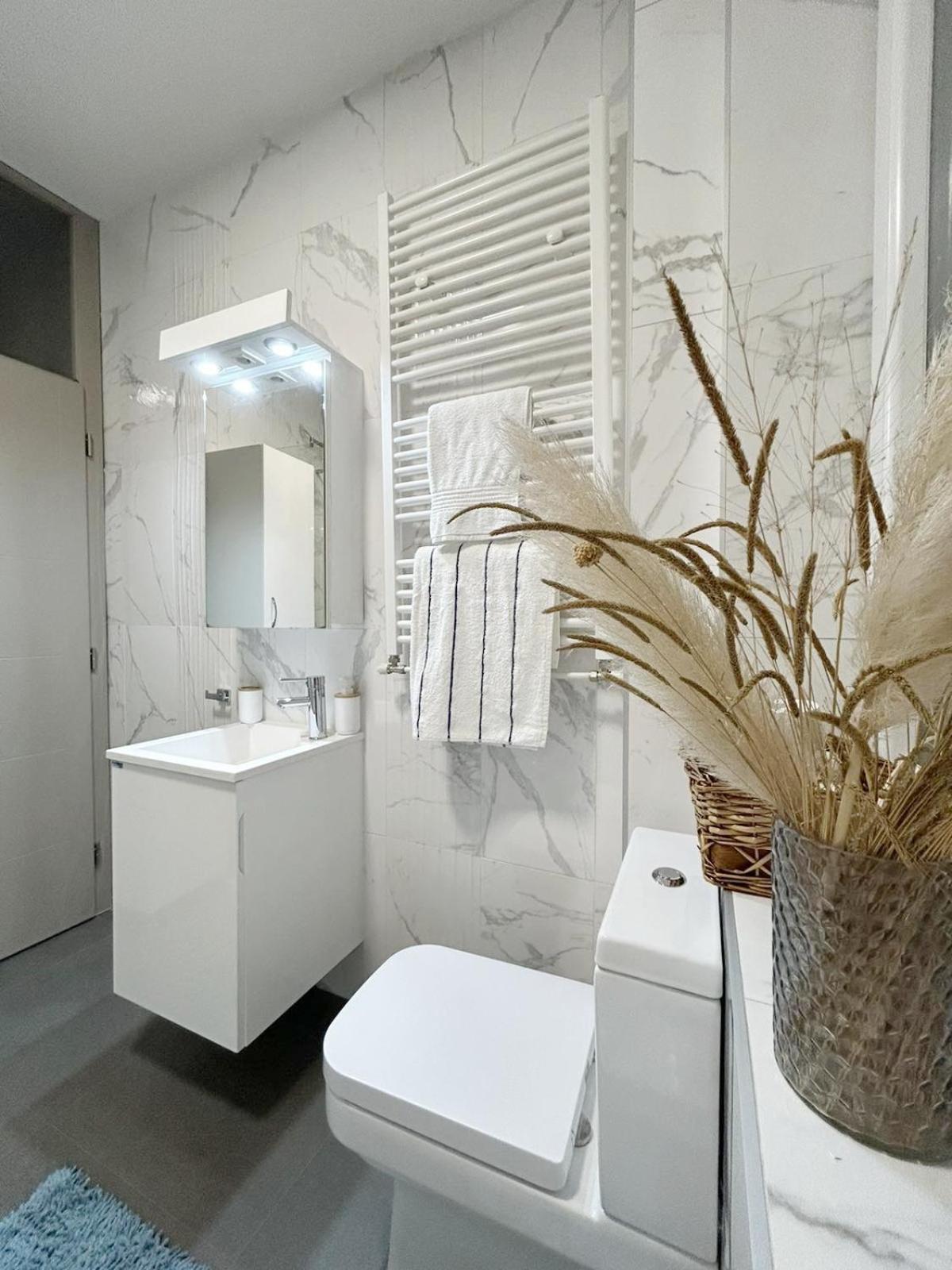 The Circle Apartment Skopje Luaran gambar